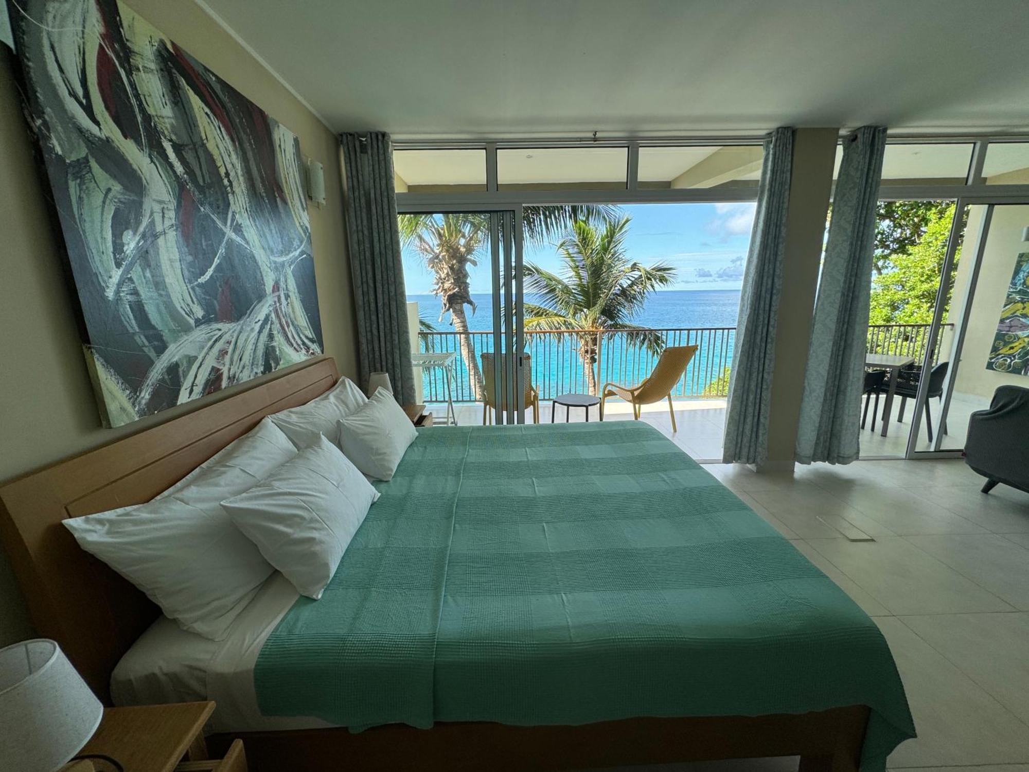 Maka Bay Self Catering Apartment Victoria Ngoại thất bức ảnh