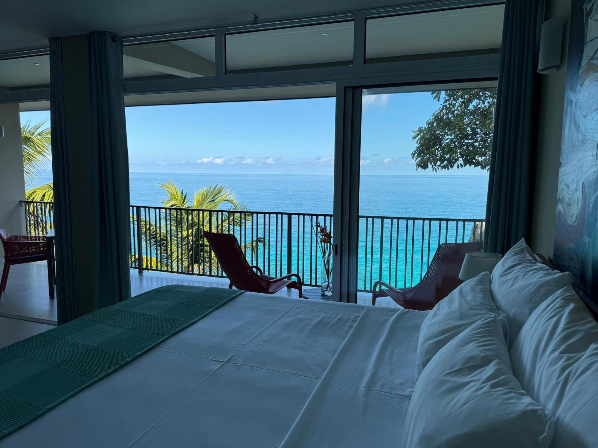 Maka Bay Self Catering Apartment Victoria Ngoại thất bức ảnh