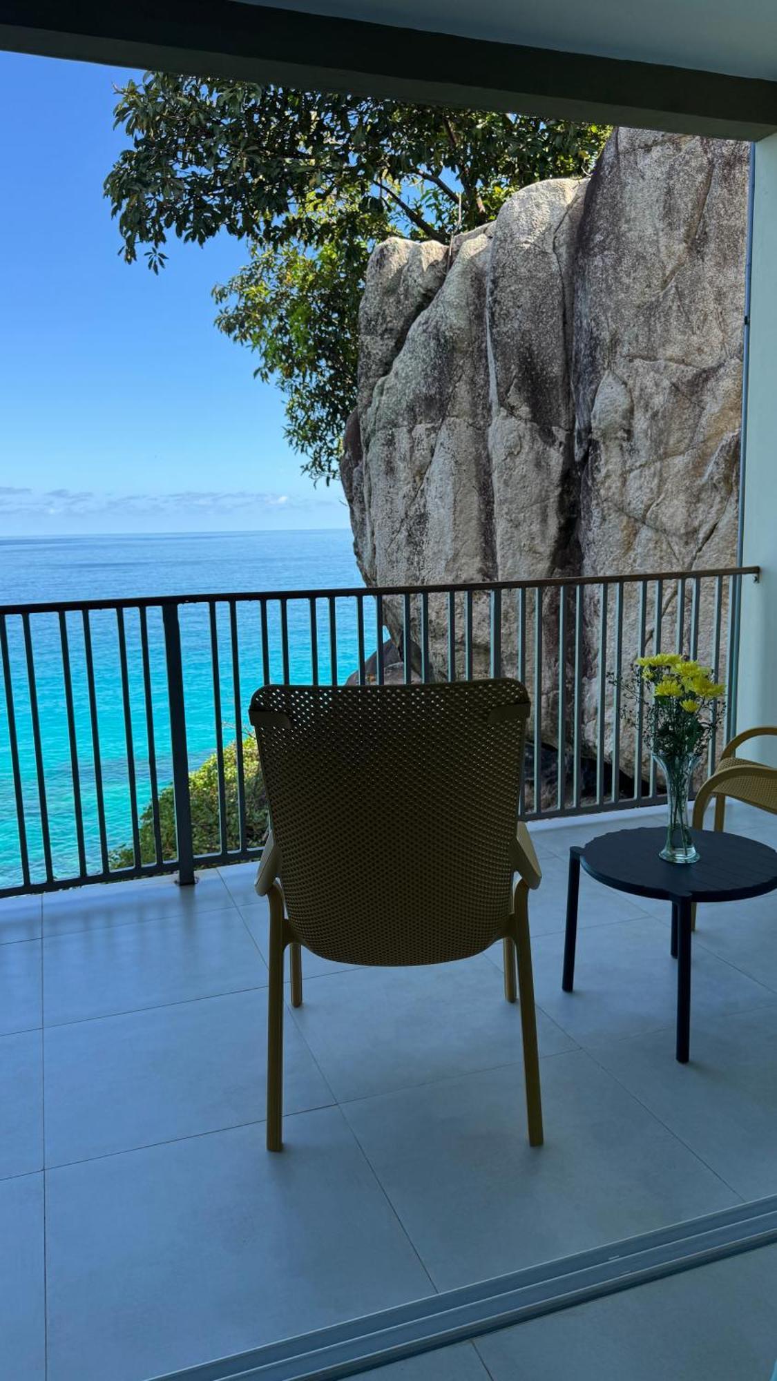 Maka Bay Self Catering Apartment Victoria Ngoại thất bức ảnh
